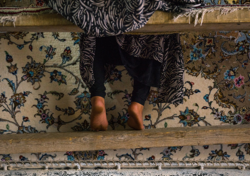 An Afghan Refugee Woman Feet Making A Carpet In Her House, Isfahan Province, Kashan, Iran