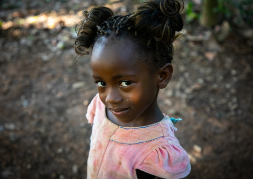 Cute african girl portrait, Région des Lacs, Yamoussoukro, Ivory Coast