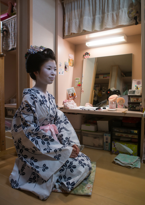 16 Years old maiko called chikasaya in her geisha house, Kansai region, Kyoto, Japan