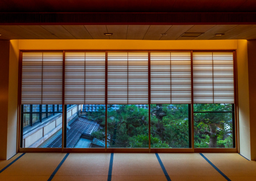 The view of japanese garden from a room in Kinjhoro ryokan, Ishikawa Prefecture, Kanazawa, Japan
