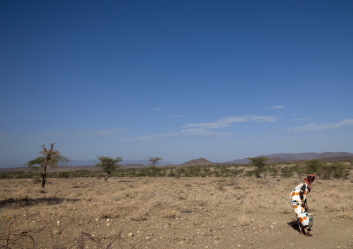 Samburu tribe woman in the bush, Samburu County, Maralal, Kenya