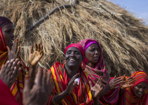 Somali tribe women singing and dancing, Turkana lake, Loiyangalani, Kenya