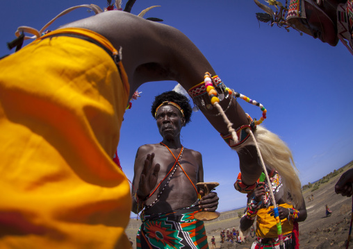 Turkana tribesmen, Turkana lake, Loiyangalani, Kenya