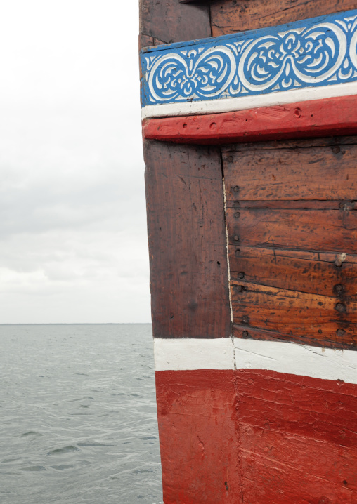 Dhow sailing on the indian ocean, Lamu County, Lamu, Kenya