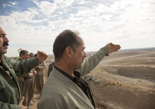 Kurdish Peshmergas On The Frontline, Kirkuk, Kurdistan, Iraq