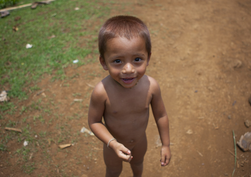 Alak kid, Boloven, Laos
