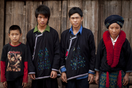Yao minority family, Ban xay leck, Laos