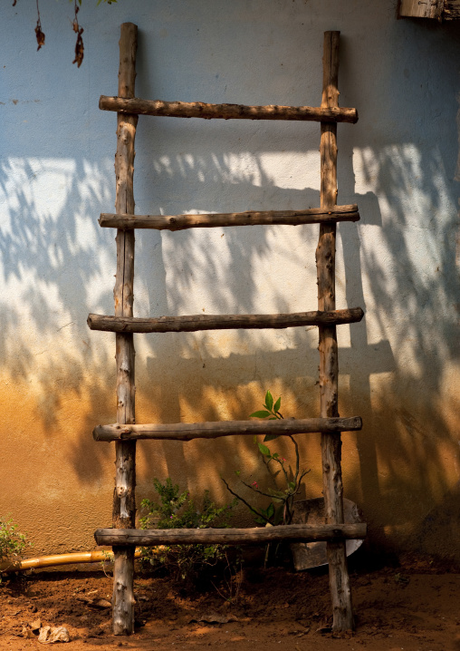 Ladder on a house, Ban xay leck, Laos