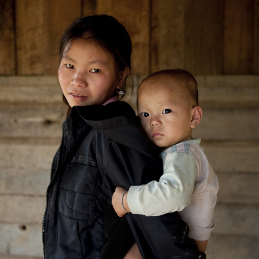 Hmong minority kids, Muang sing, Laos