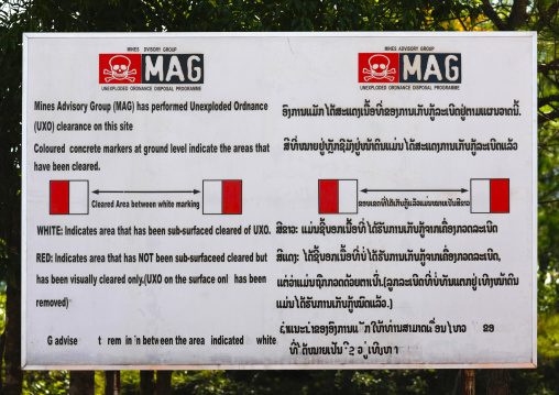 Mines warning at plain of jars, Phonsavan, Laos