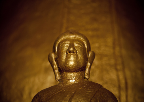 Buddha in pha that sikhottabong, Thakhek, Laos