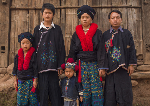 Yao minority family, Ban xay leck, Laos