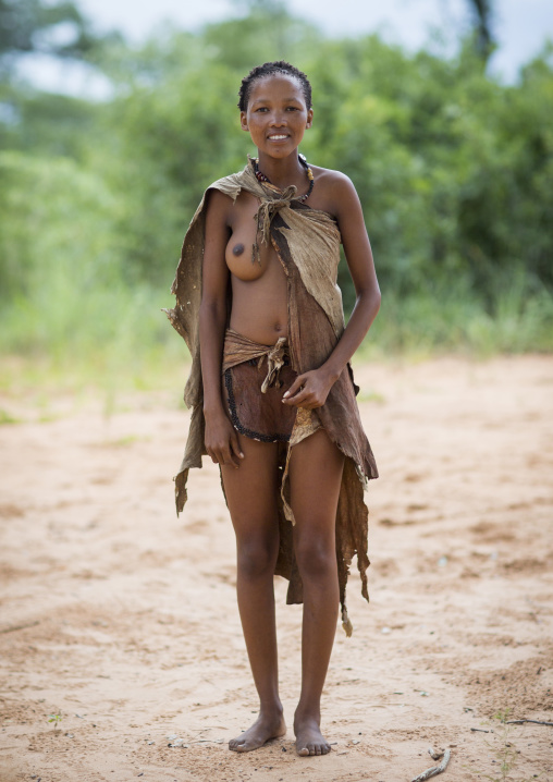 Bushman Woman, Tsumkwe, Namibia