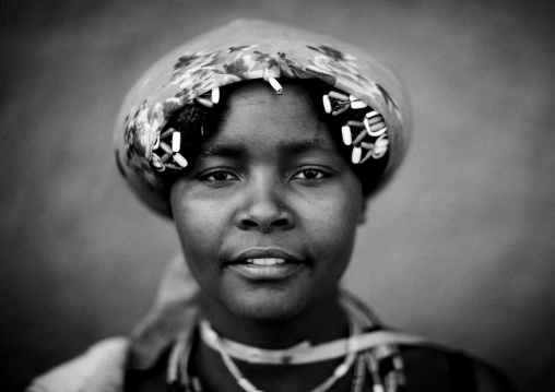 Miss Marianne A Beggar Woman And Refugee Of The Angolan Civil War, Opuwo, Namibia