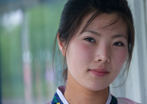 Portrait of a beautiful North Korean woman, Pyongan Province, Pyongyang, North Korea