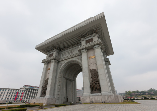 The arch of triumph was built to commemorate the Korean resistance to japan from 1925 to 1945, Pyongan Province, Pyongyang, North Korea