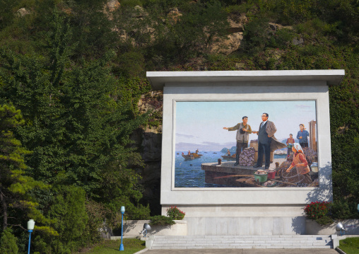 Giant fresco mosaic depicting Kim il Sung with fishermen, South Hamgyong Province, Hamhung, North Korea