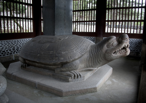 Pyochung pavilion turtle monument to loyalty, North Hwanghae Province, Kaesong, North Korea