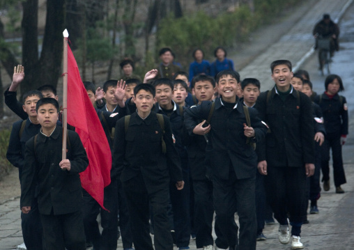 North horean pioneers on pilgrimage retracing Kim il sung's steps, Pyongan Province, Pyongyang, North Korea