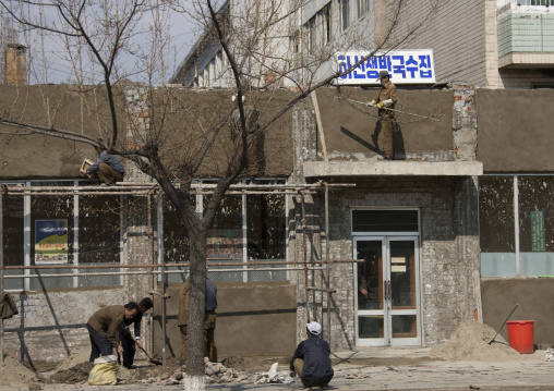 Cold noodles restaurant in renovation, Pyongan Province, Pyongyang, North Korea