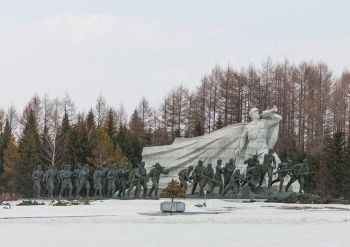 Statues in the Grand monument of lake Samji, Ryanggang Province, Samjiyon, North Korea
