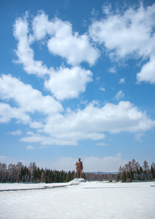 President Kim ii Sung statue on the Grand monument, Ryanggang Province, Samjiyon, North Korea
