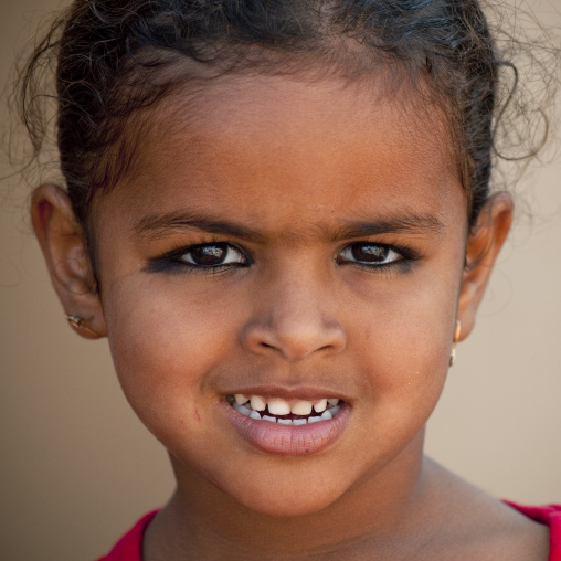 Girl Wearing Black Eyelines, Sinaw, Oman