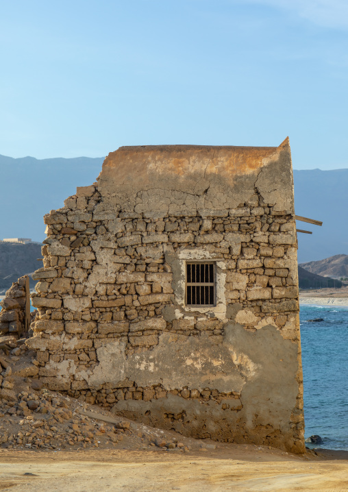 Old abandoned house, Dhofar Governorate, Mirbat, Oman