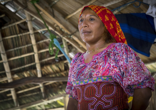 Panama, San Blas Islands, Mamitupu, Gay Kuna Indigenous Man Wearing Female Traditional Clothes