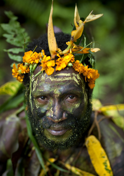 Portrait of a traditional witch doctor in the jungle, New Ireland Province, Kavieng, Papua New Guinea