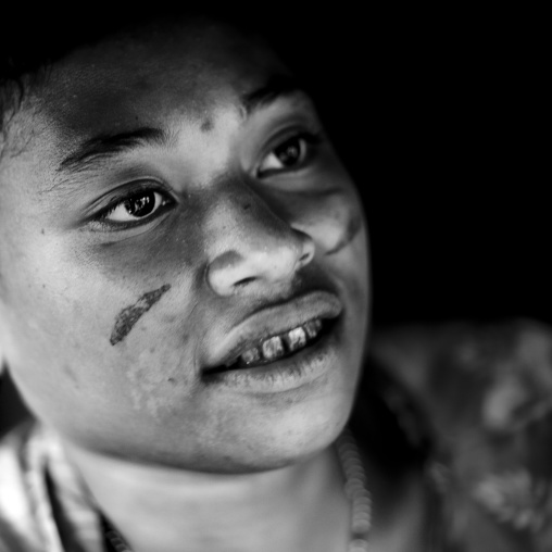 Portrait of an islander woman, Milne Bay Province, Trobriand Island, Papua New Guinea