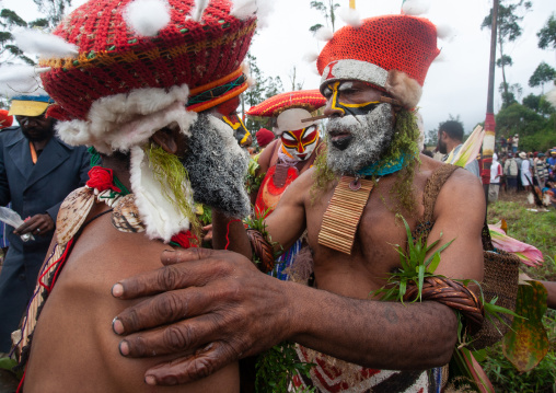 Highlander warriors preparation for a sing-sing, Western Highlands Province, Mount Hagen, Papua New Guinea