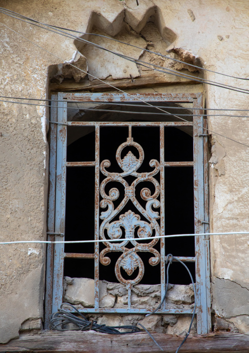 Metallic window of an historic house in the old quarter of al-Balad, Mecca province, Jeddah, Saudi Arabia