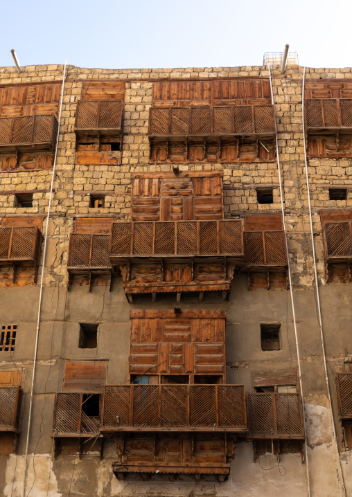 Historic house with wooden mashrabiyas in al-Balad quarter, Mecca province, Jeddah, Saudi Arabia