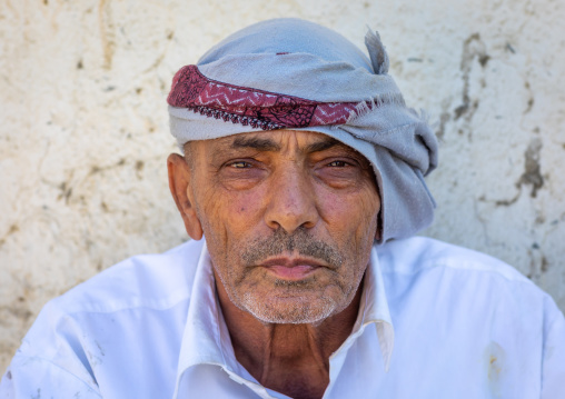 Portrait of a saudi senior man, Jizan province, Addayer, Saudi Arabia