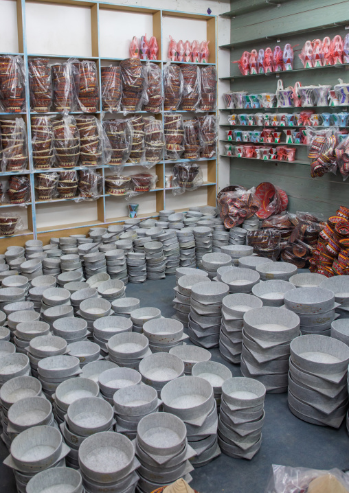 Natural stone kitchen bowls plates for sale in a shop, Najran Province, Najran, Saudi Arabia