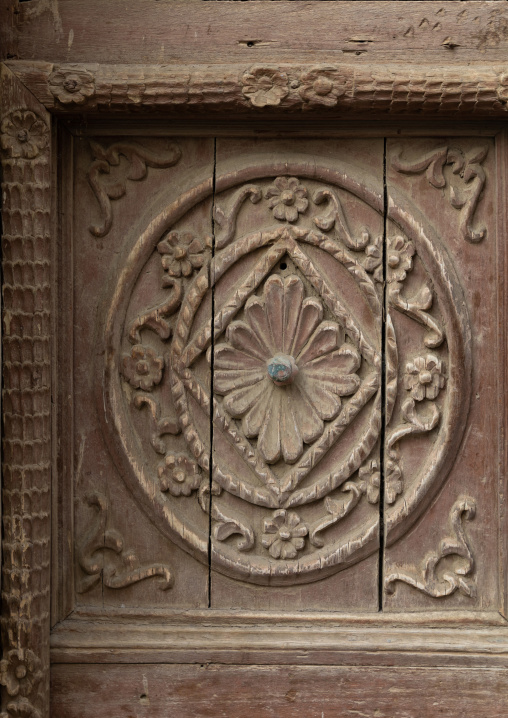 Detail of a wooden mashrabiya of an old house in al-Balad quarter, Mecca province, Jeddah, Saudi Arabia
