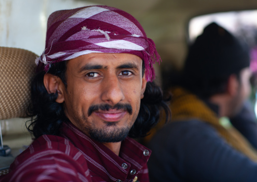 Portrait of an asiri man, Asir province, Al Farsha, Saudi Arabia