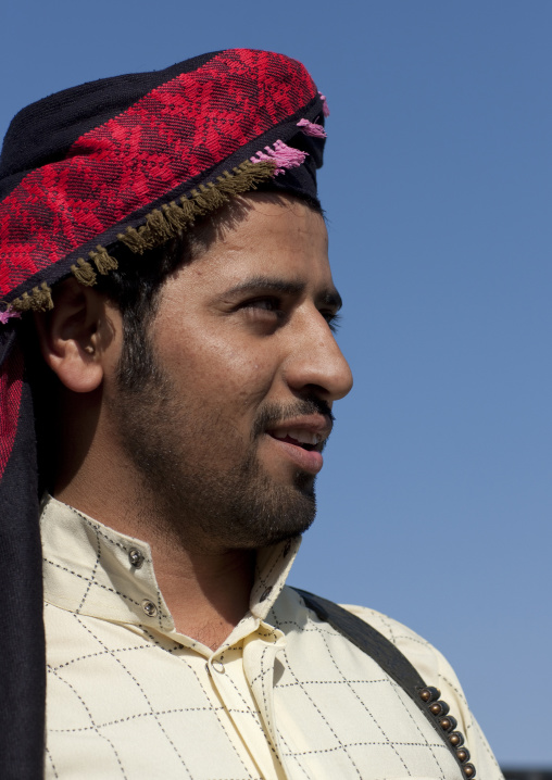 Portrait of a saudi man, Jizan province, Addayer, Saudi Arabia