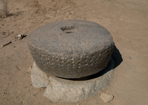 Al Ukhdud Archeological site stone grinder, Najran Province, Najran, Saudi Arabia