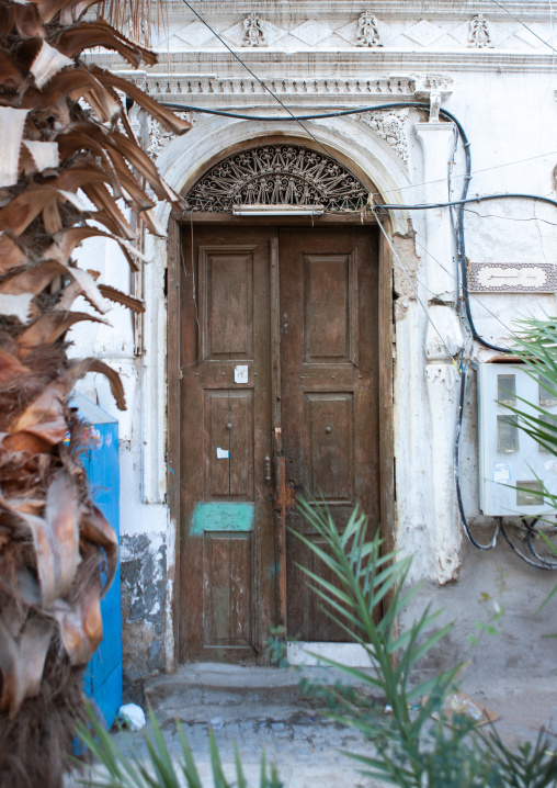 Wooden door house in the old quarter, Hijaz Tihamah region, Jeddah, Saudi Arabia