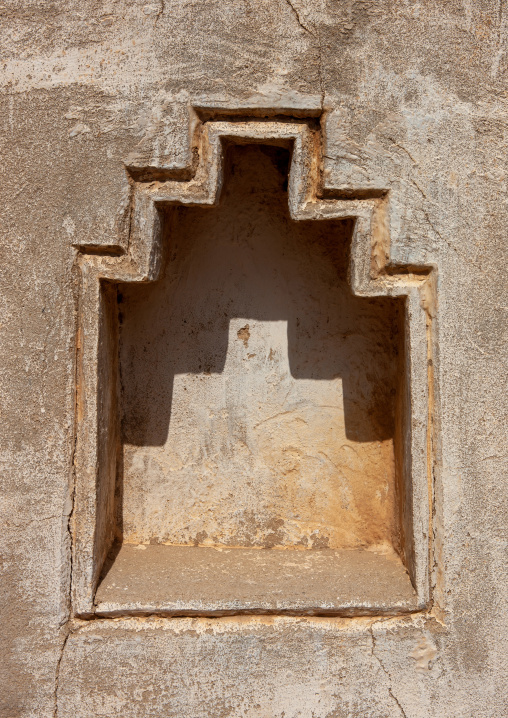Gypsum niche of the internal walls of a turkish house, Jizan Region, Farasan island, Saudi Arabia