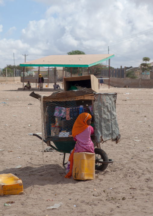 Somali girl selling stuff in a mobile shop, Woqooyi Galbeed region, Hargeisa, Somaliland