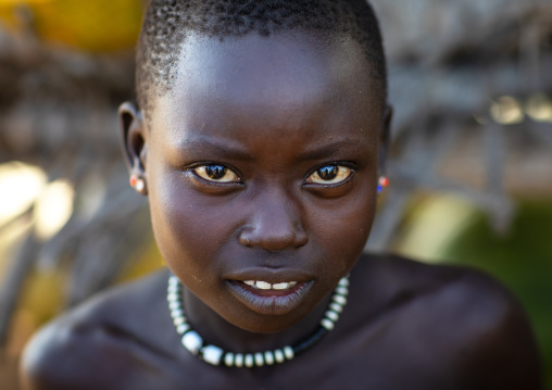 Portrait of a Mundari tribe girl, Central Equatoria, Terekeka, South Sudan