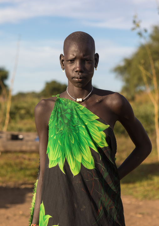 Portrait of a Mundari tribe woman, Central Equatoria, Terekeka, South Sudan