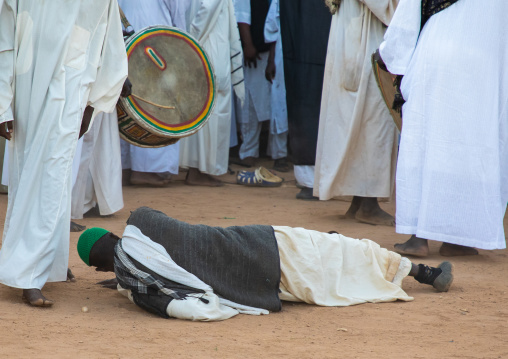 Sufi whirling dervish at Omdurman sheikh Hamad el Nil tomb, Khartoum State, Omdurman, Sudan