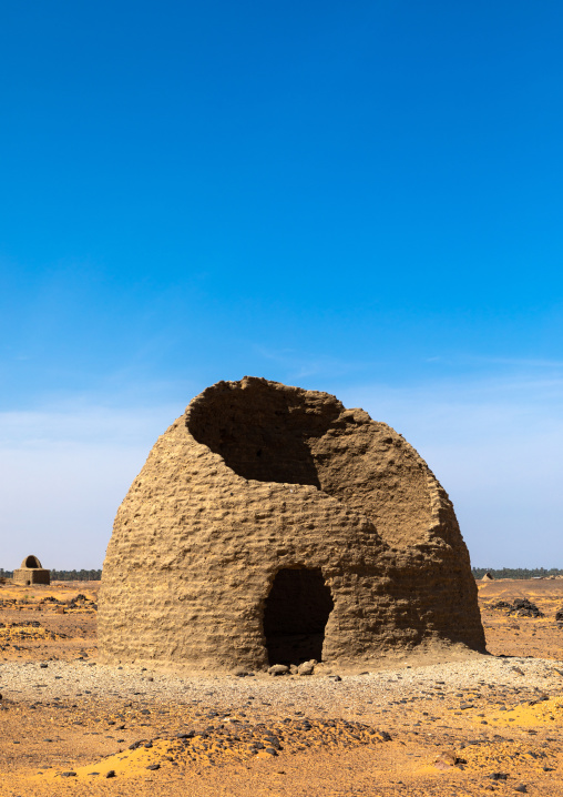 Broken beehive tomb, Nubia, Old Dongola, Sudan