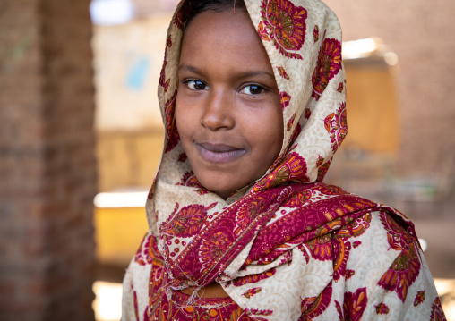 Portrait of a veiled sudanese girl, Northern State, Karima, Sudan