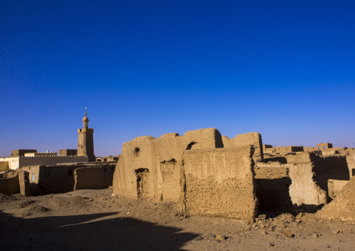 Sudan, River Nile, Al-Khandaq, abandonned mud brick house al-khandaq