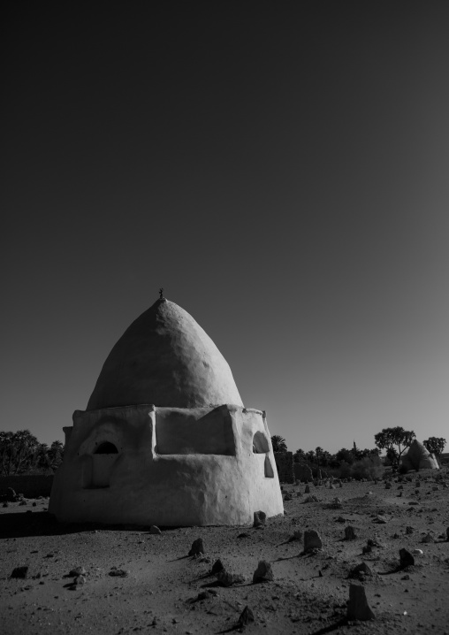 Sudan, Northern Province, Karima, old muslim tomb